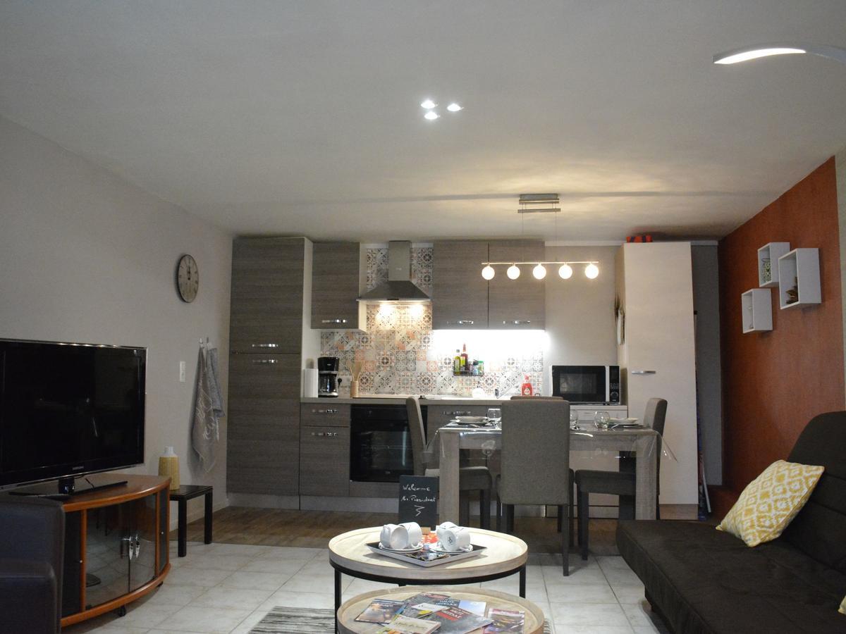 Comfortable With Terrace Apartment *